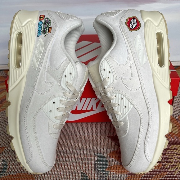 Nike WMNS Air Max 90 SE
Sail/Cashmere/Team Gold/
Sneakers 
Style FD0867-133 - Picture 7 of 16